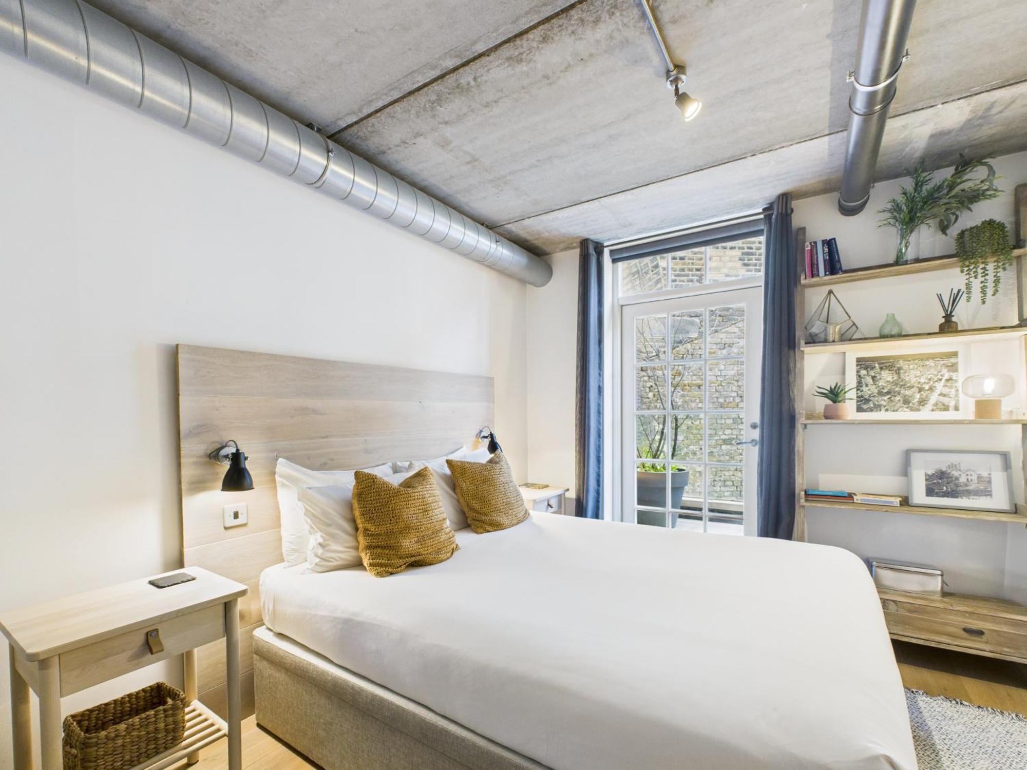 Be - The Southwark Residences Apartment *